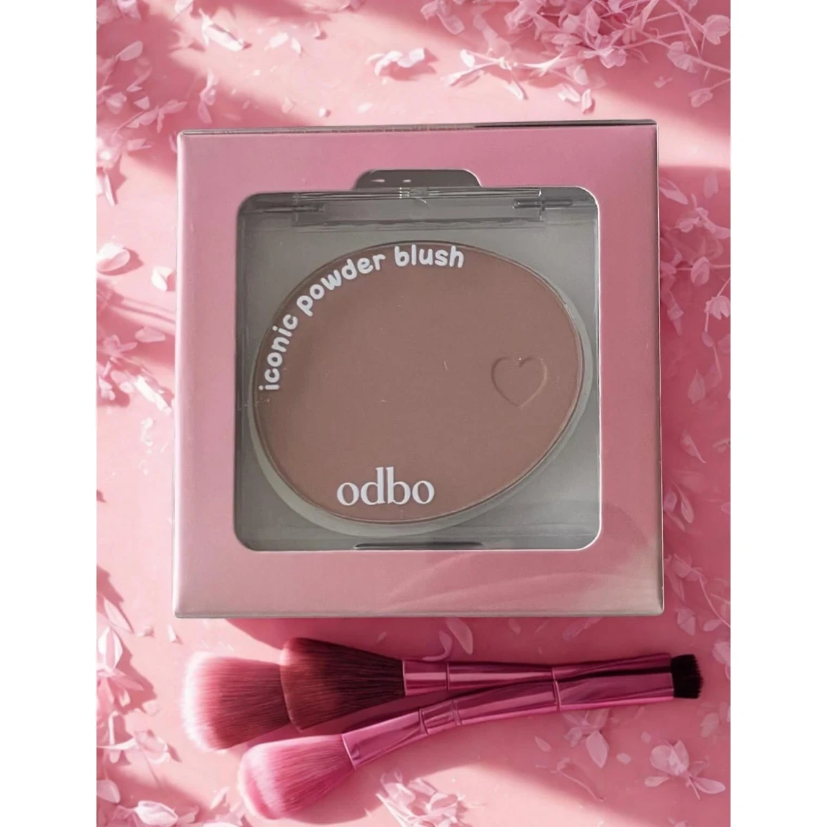 iconic powder blush